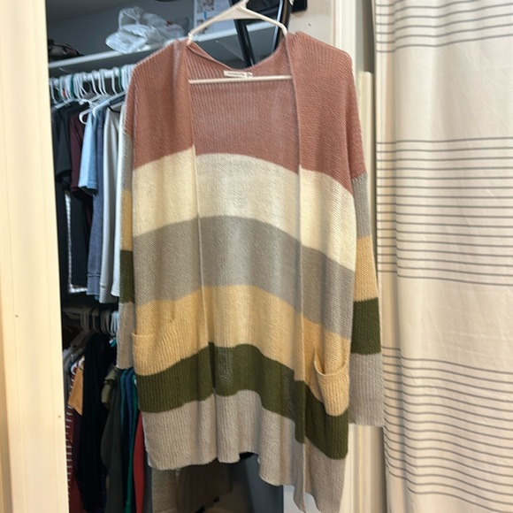 Cardigan - Picture 1 of 2